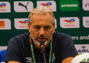 مدرب منتخب الكونغو