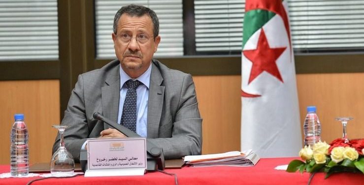 وزير الأشغال العمومية