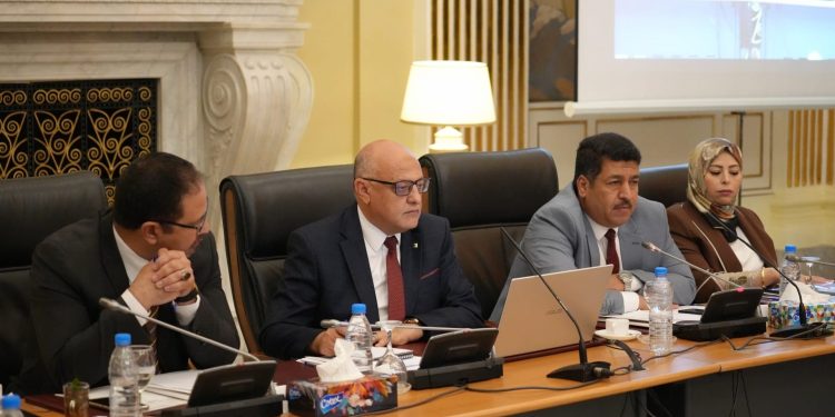 مرابي يعرض استراتيجية قطاع التكوين المهني