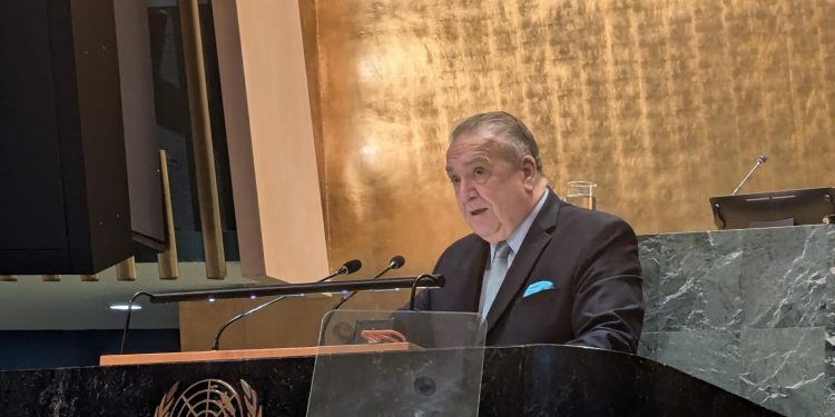 السفير بن جامع