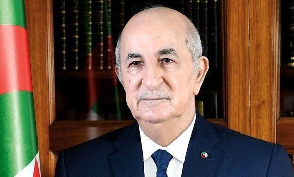 رئيس الجمهورية يؤدي اليمين الدستورية