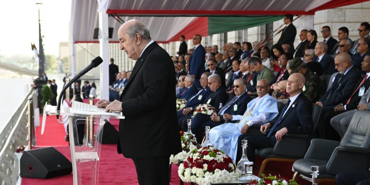 الاستعراض العسكري