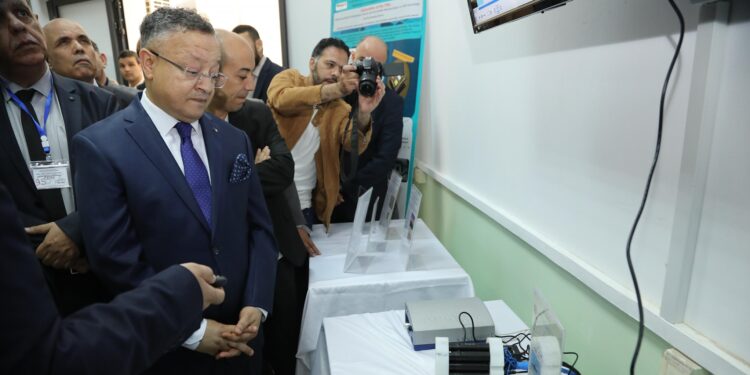 رقاقة إلكترونية