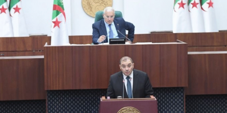 العدالة لن تتوانى عن فرض القانون واتخاذ الإجراءات لحماية حقوق المجتمع ضد الآفات