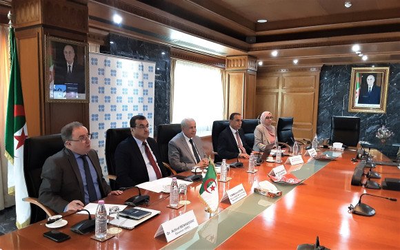 ب8 آلاف برميل