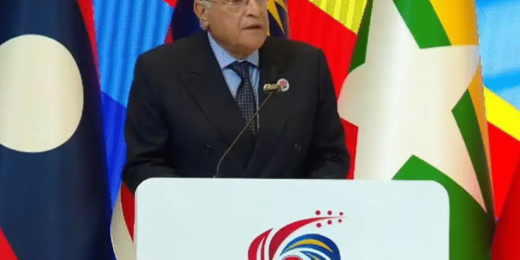 احمد عطاف يبرز رغبة الجزائر في تعزيز علاقات الصداقة والتعاون