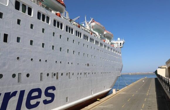 المؤسسة الوطنية للنقل البحري للمسافرين