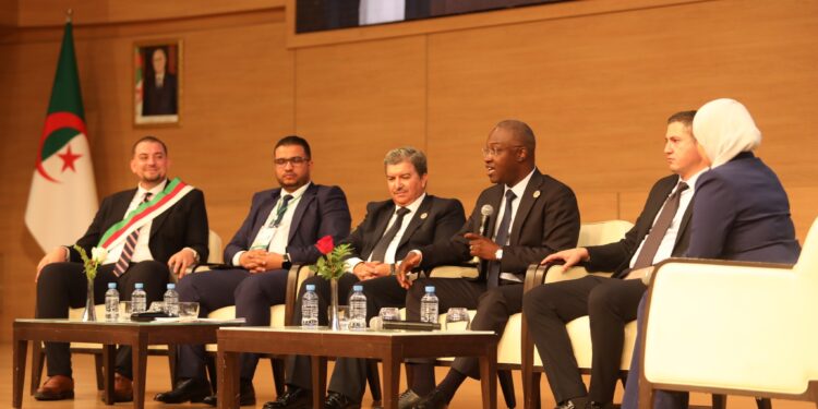 القمة الوطنية حول الشباب