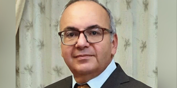  جيل البرمجة لا الاستهلاك: نحو تعليمٍ عربي يواكب الثورة الرقمية