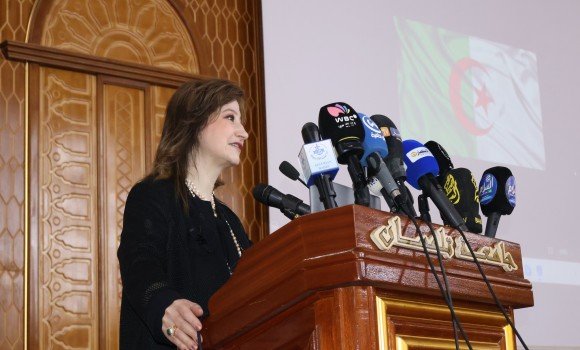لحماية الاطفال