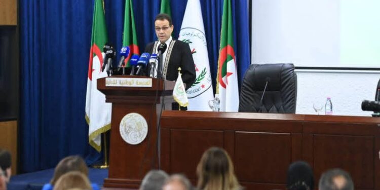 الأكاديمية الجزائرية للعلوم والتكنولوجيات