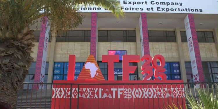 تواصل فعاليات الطبعة الرابعة لمعرض التجارة البينية الإفريقية بالجزائر في يومها الثالث