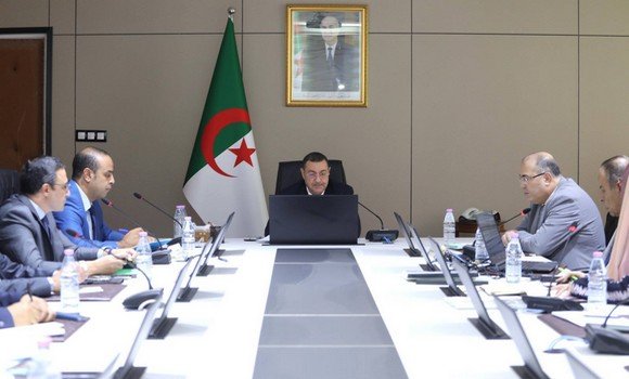 مطار الجزائر الدولي