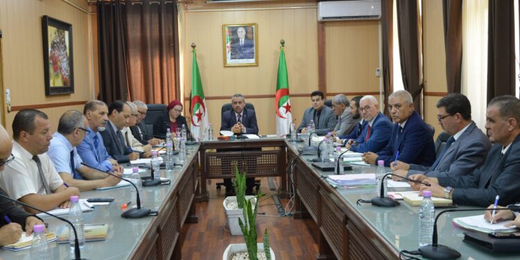 وزير التربية يترأس ندوة وطنية لضبط التدابير الكفيلة بضمان انطلاقة سلسة وفعالة