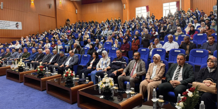 الموسم الدراسي