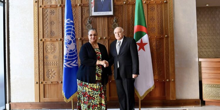 عطاف يستقبل الممثلة الخاصة للسيد الأمين العام للأمم المتحدة