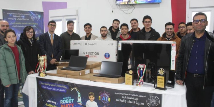 نوادي الروبوتيك والذكاء الاصطناعي بمؤسسات الشباب