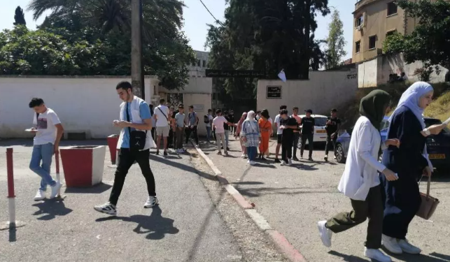 توجيه وإعادة توجيه التلاميذ