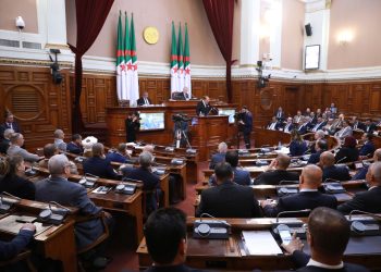 قانون تجريم الاستعمار