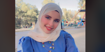 أبجدية الكبرياء امرأة لا تنحني