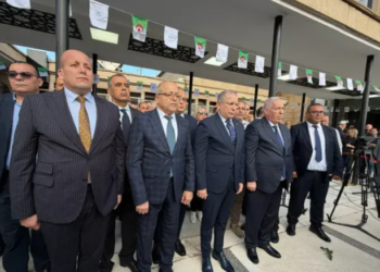بسط السيادة الوطنية على الإذاعة والتلفزيون