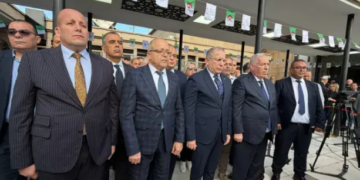 بسط السيادة الوطنية على الإذاعة والتلفزيون